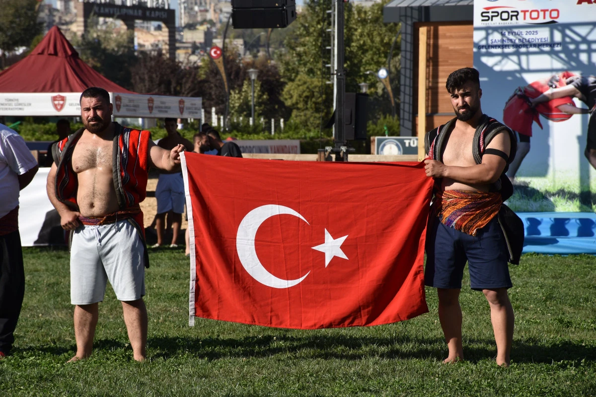 ABA GÜREŞİ TÜRKİYE ŞAMPİYONASI ŞAHİNBEY ER MEYDANINDA YAPILDI