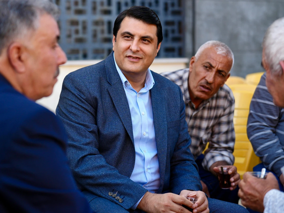 BAŞKAN YILMAZ, MEVLANA MAHALLESİ’NDE VATANDAŞLARLA BULUŞTU