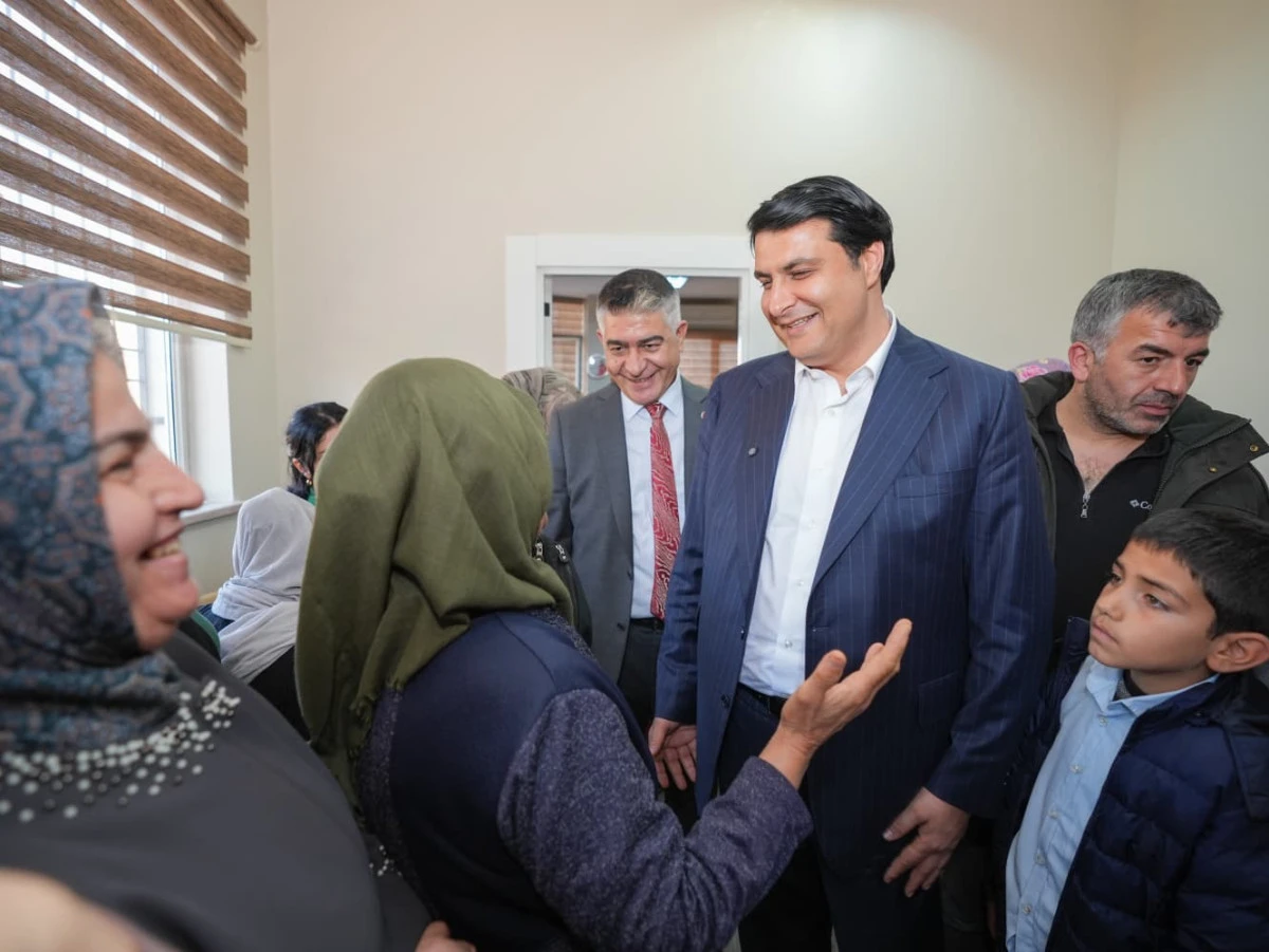 BAŞKAN YILMAZ&rsquo;DAN KADIN VE &Ccedil;OCUKLARA ANLAMLI ZİYARET