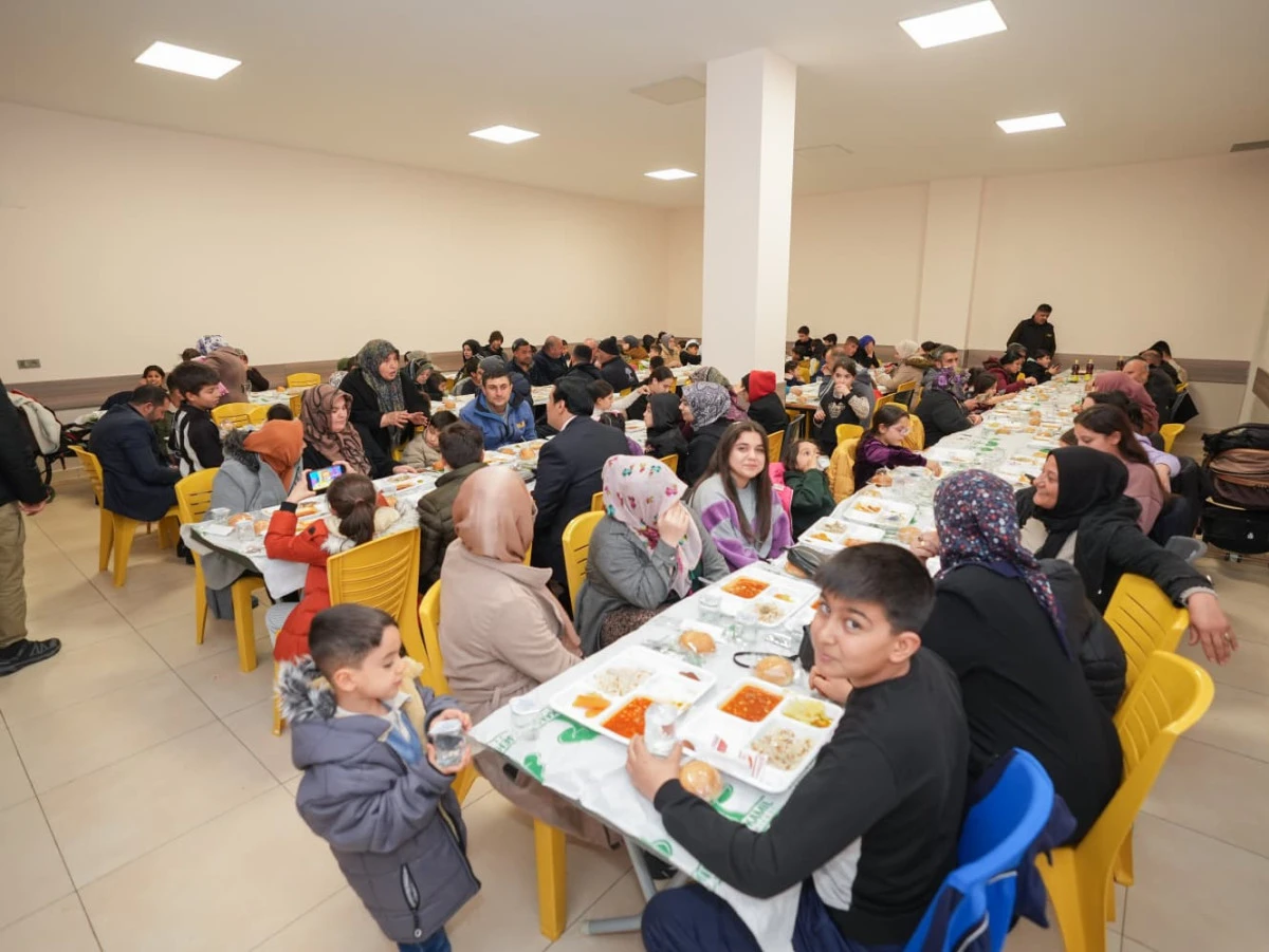 BAŞKAN YILMAZ’DAN KUZEYŞEHİR’E ZİYARET