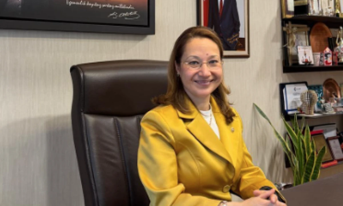 DERYA BAKBAK&rsquo;TAN 23 NİSAN MESAJI: &ldquo;EGEMENLİK MİLLETİN, GELECEK &Ccedil;OCUKLARIMIZINDIR&rdquo;