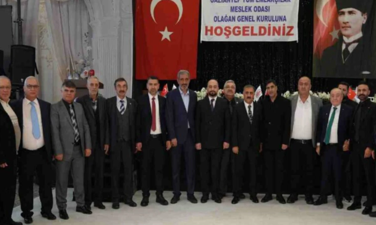 Emlak&ccedil;ılar Odası&rsquo;nda Mehmet Ayta&ccedil; Yeniden Se&ccedil;ildi!