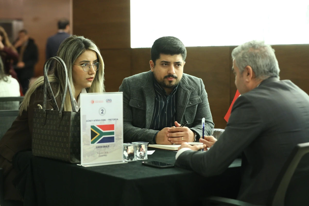 GAİB&rsquo;DE TİCARET M&Uuml;ŞAVİRLERİ VE İHRACAT&Ccedil;ILAR BİR ARAYA GELDİ