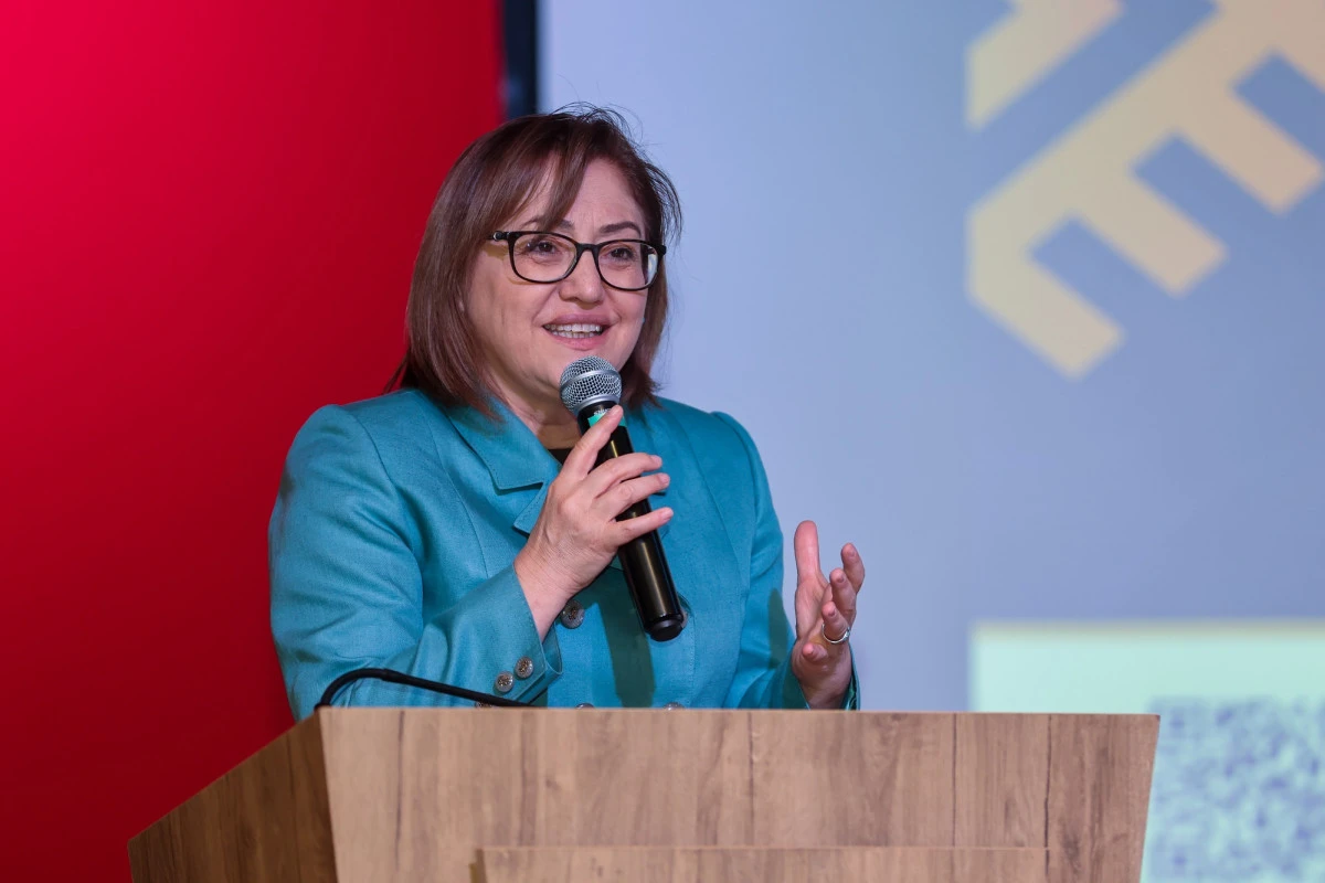 GASTROANTEP KAPSAMINDA ANTEP İŞİ’NİN DÜNÜ, BUGÜNÜ VE YARINI” KONULU PANEL DÜZENLENDİ