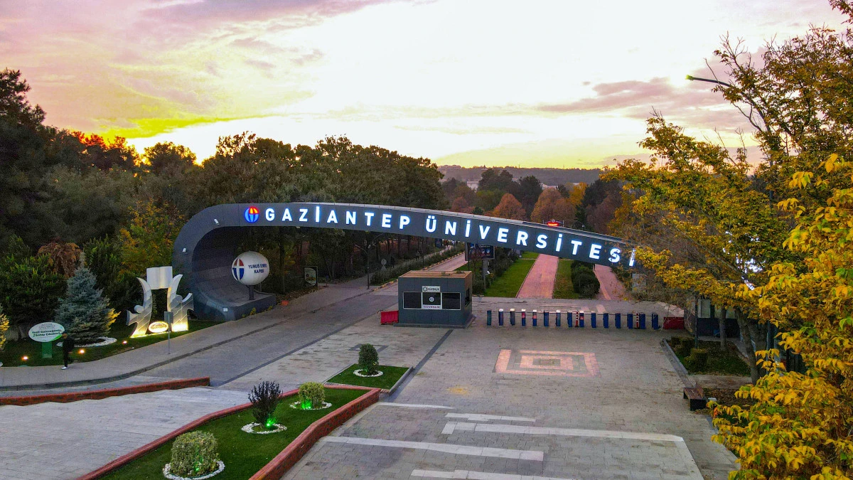 GA&Uuml;N AKADEMİSYENLERİNİN COST KATILIMI &Uuml;&Ccedil; KAT ARTTI