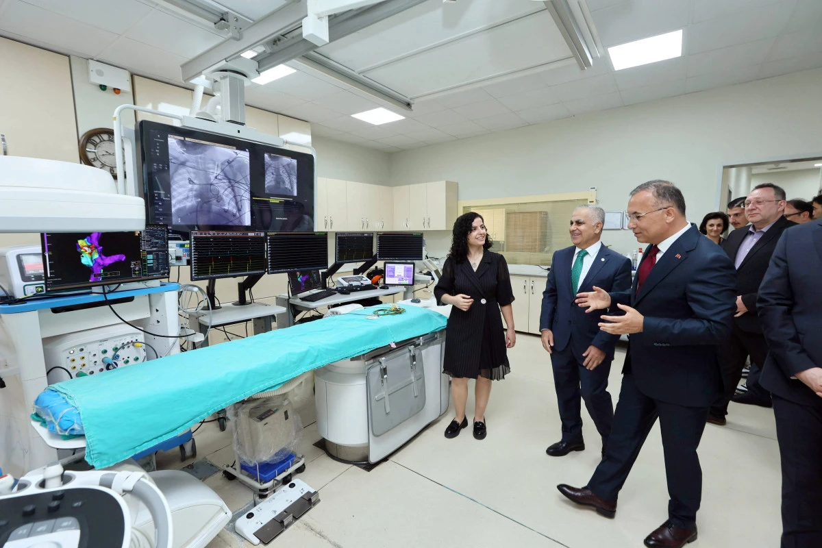 GA&Uuml;N &Ccedil;OCUK HASTANESİ&rsquo;NDE PEDİATRİK EPS &Uuml;NİTESİ VALİ &Ccedil;EBER&rsquo;İN KATILIMIYLA A&Ccedil;ILDI