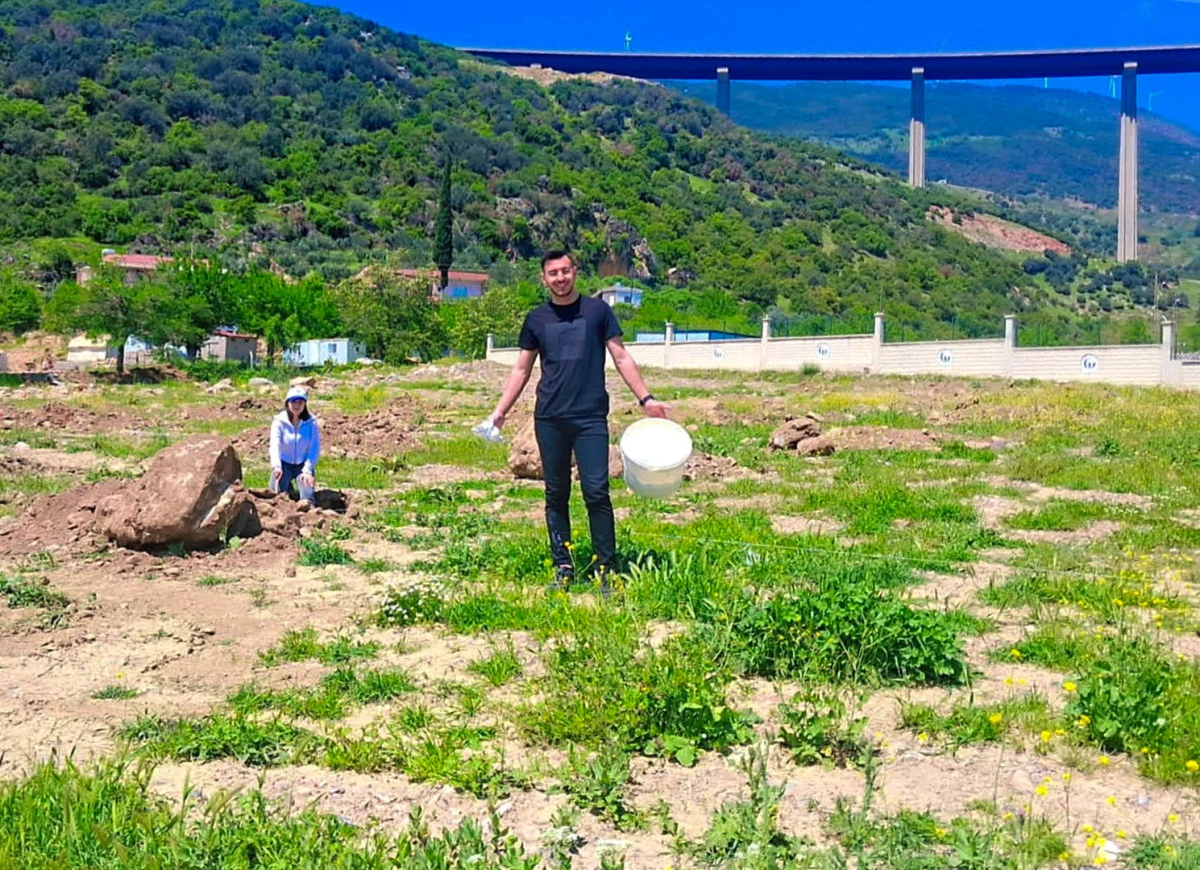 GA&Uuml;N NURDAĞI MYO&rsquo;DA BİN ZEYTİN FİDANI TOPRAKLA BULUŞTU