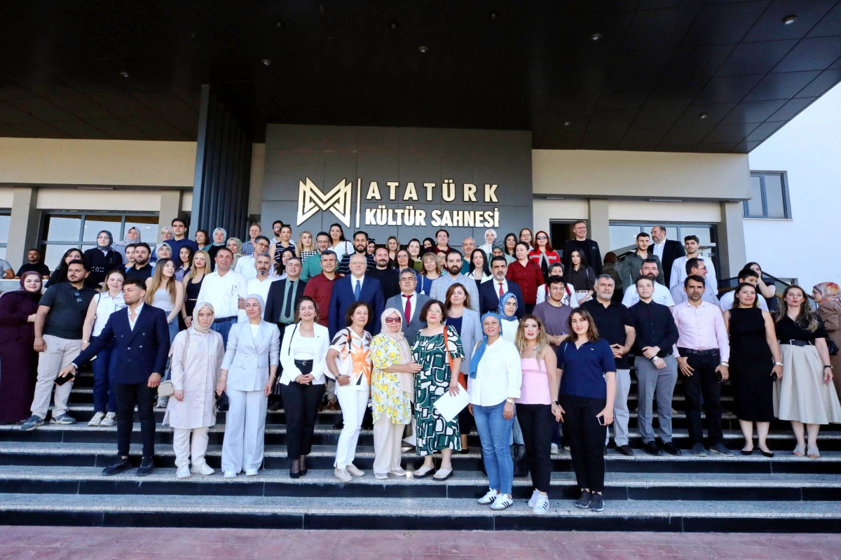 GA&Uuml;N SOSYAL BİLİMLER MYO&rsquo;DA MEZUNLAR BULUŞMASI