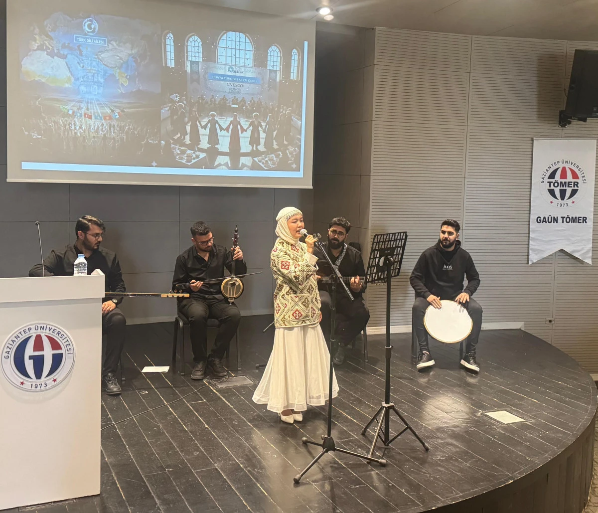 GAÜN’DE “DÜNYA TÜRK DİLİ AİLESİ GÜNÜ” KUTLANDI