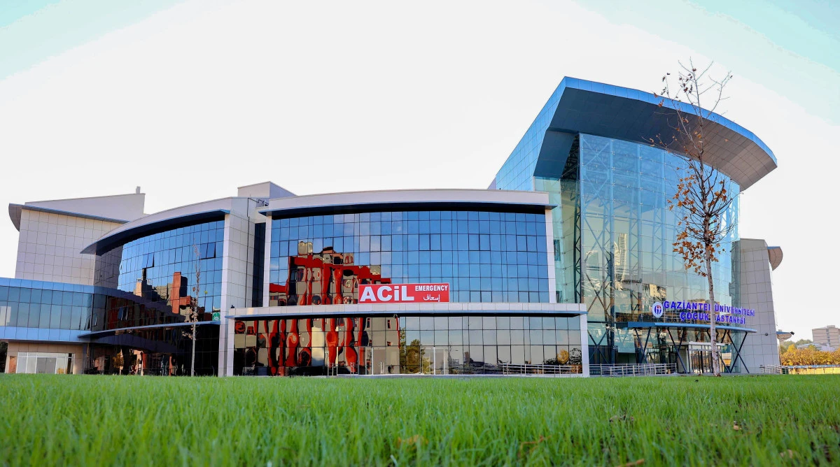 GAÜN’DE NEONATOLOJİ (YENİDOĞAN) BİLİM DALI YENİDEN KURULUYOR