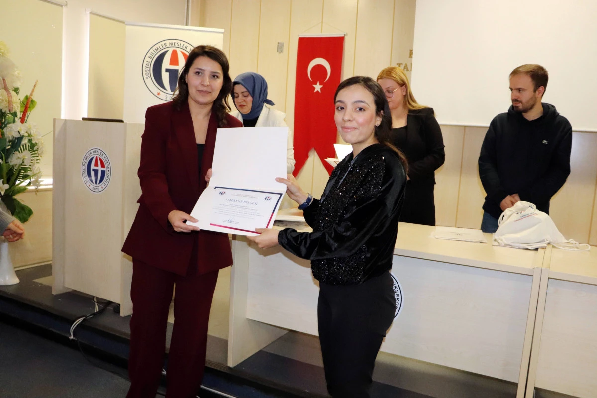 GA&Uuml;N&rsquo;DE YAPAY ZEKA DESTEKLİ B&Ouml;L&Uuml;M TANITIM PROJE YARIŞMASI