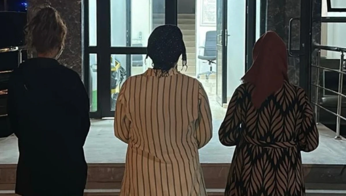 Gaziantep Araban’da Evden Hırsızlık Şüphelileri Suçüstü Yakalandı