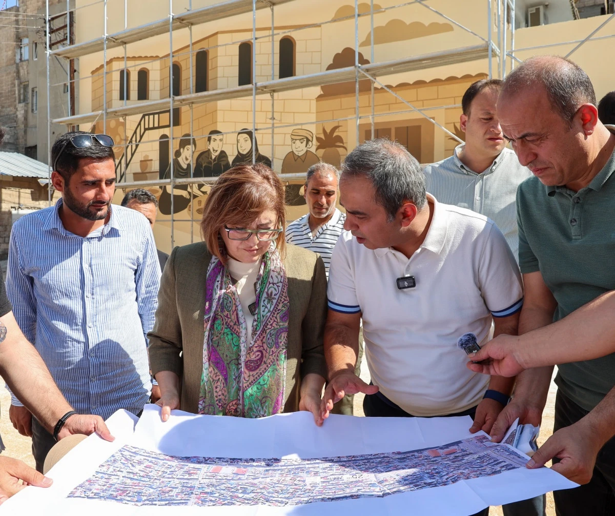GAZİANTEP BÜYÜKŞEHİR’İN YENİ PROJESİ ŞANLIDERE CADDESİ İLE ULAŞIM RAHATLIYOR