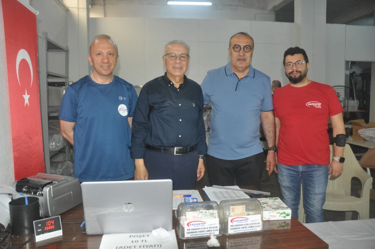 Gaziantep Yardım Vakfı&rsquo;nda Bayram Yoğunluğu