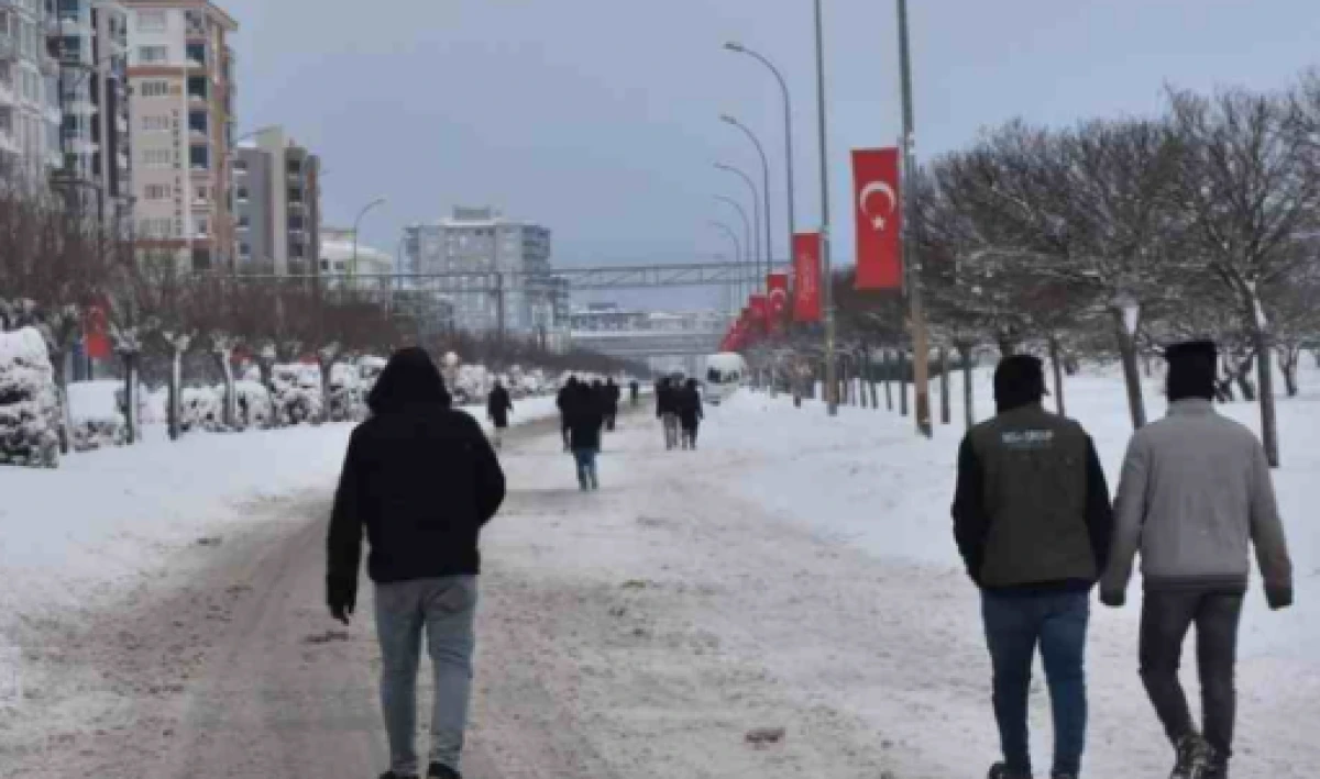 Gaziantep'e Cumartesi-Pazar kar geliyor
