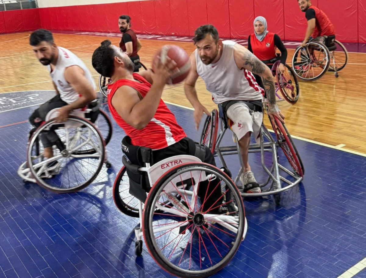 GAZİŞEHİR DÖRTLÜ TURNUVAYA KATILIYOR