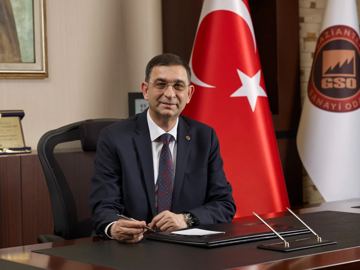 -GSO Y&Ouml;NETİM KURULU BAŞKANI ADNAN &Uuml;NVERDİ:  -&ldquo;GE&Ccedil;MİŞTEN BUG&Uuml;NE BASININ TOPLUMSAL GELİŞMEYE KATKILARI DEVAM ETMEKTEDİR&rdquo;