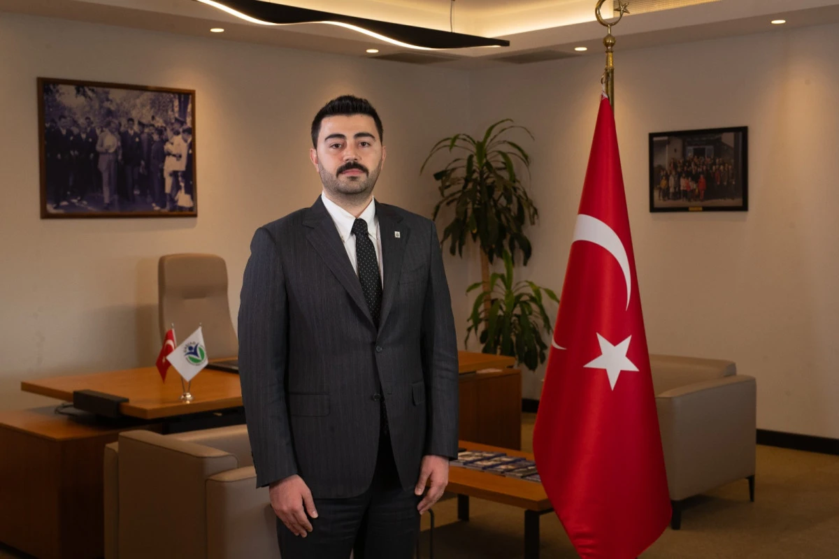 ı Yiğitcan Konukoğlu 10 Kasım Atatürk'ü Anma vesilesiyle mesaj yayınladı