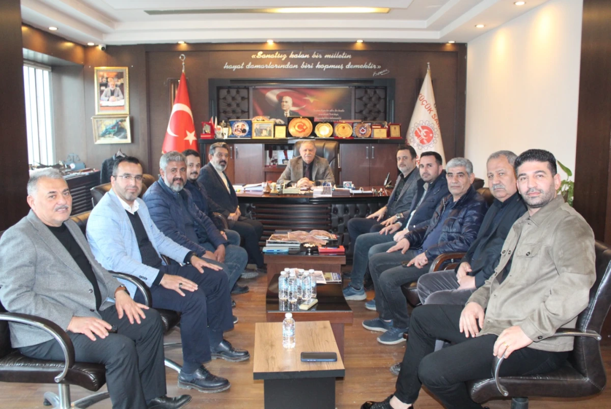 K&Uuml;SGET YENİLENİYOR