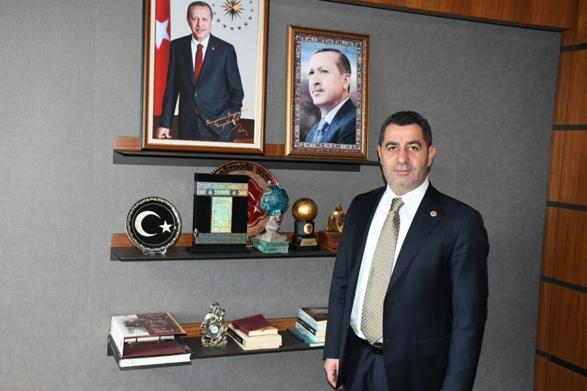 MİLLETVEKİLİ BOZGEYİK&rsquo;TEN 29 EKİM CUMHURİYET  BAYRAMI MESAJI