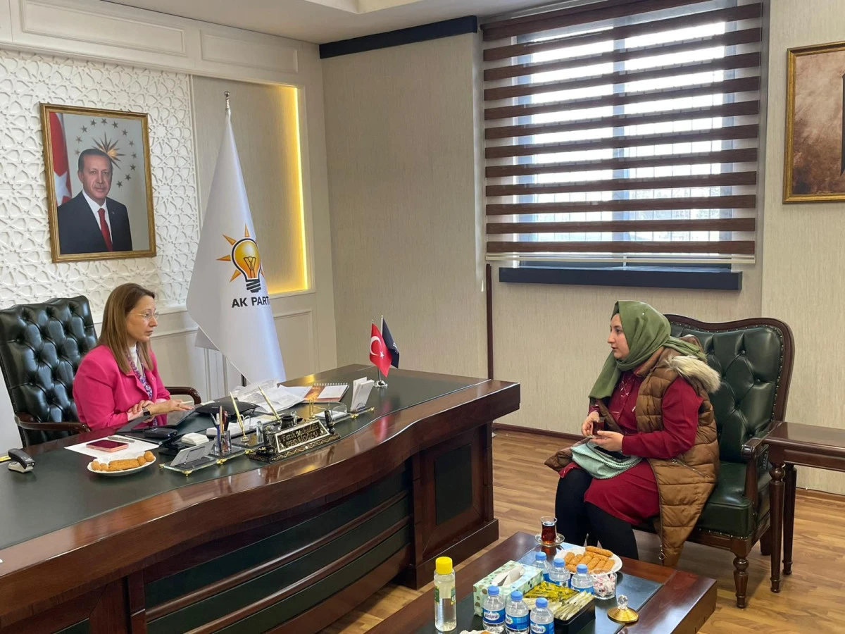 MİLLETVEKİLİ DERYA BAKBAK, GAZİANTEPLİ VATANDAŞLARLA BİR ARAYA GELDİ