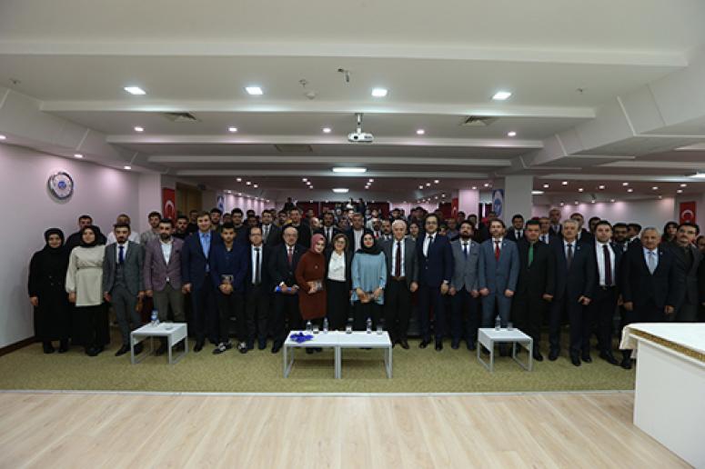 ŞAHİN: ŞANLI VE ŞEREFLİ TARİHİMİZ REHBERİMİZDİR