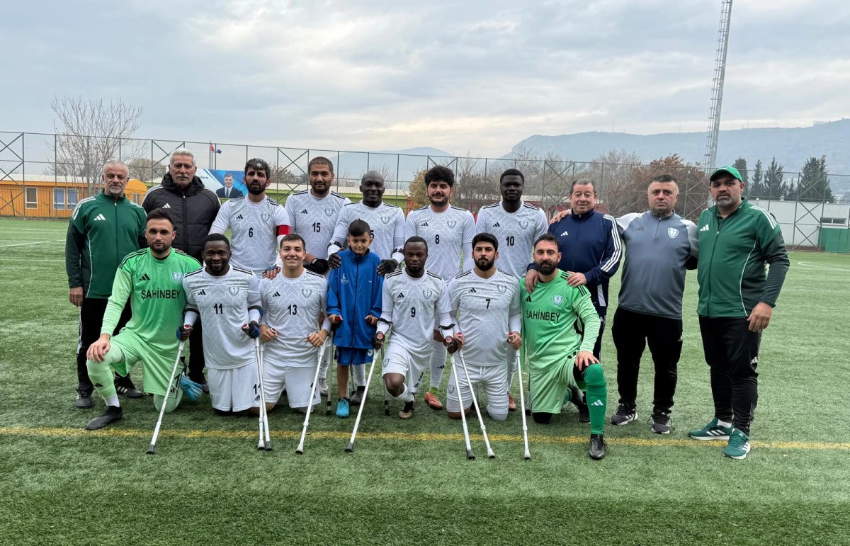 ŞAHİNBEY AMPUTEDEN FARKLI GALİBİYET 11-0