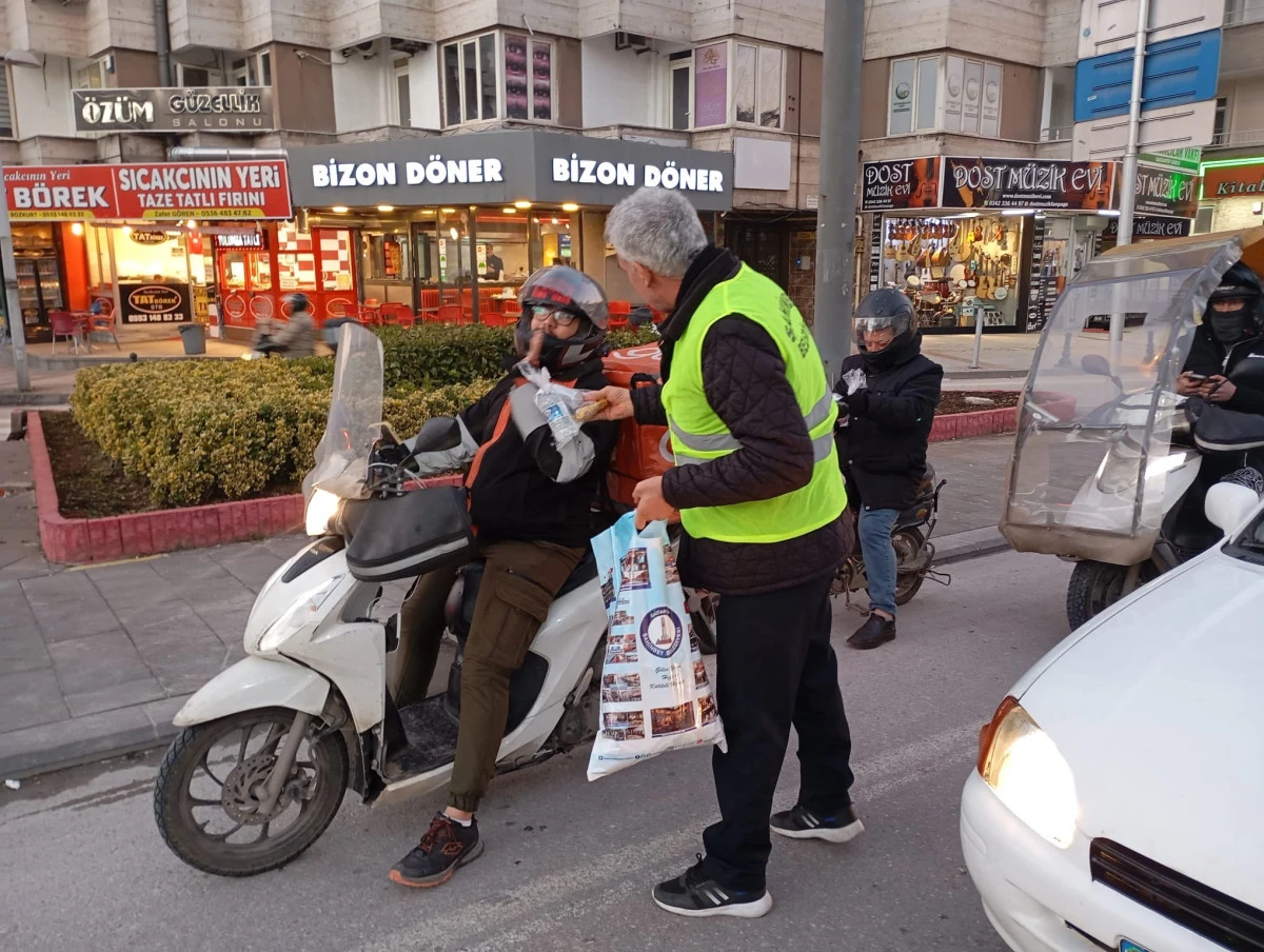 ŞAHİNBEY BELEDİYESİ&rsquo;NDEN &ldquo;İFTARA 5 KALA&rdquo; İLE G&Ouml;N&Uuml;LLERE DOKUNAN HİZMET