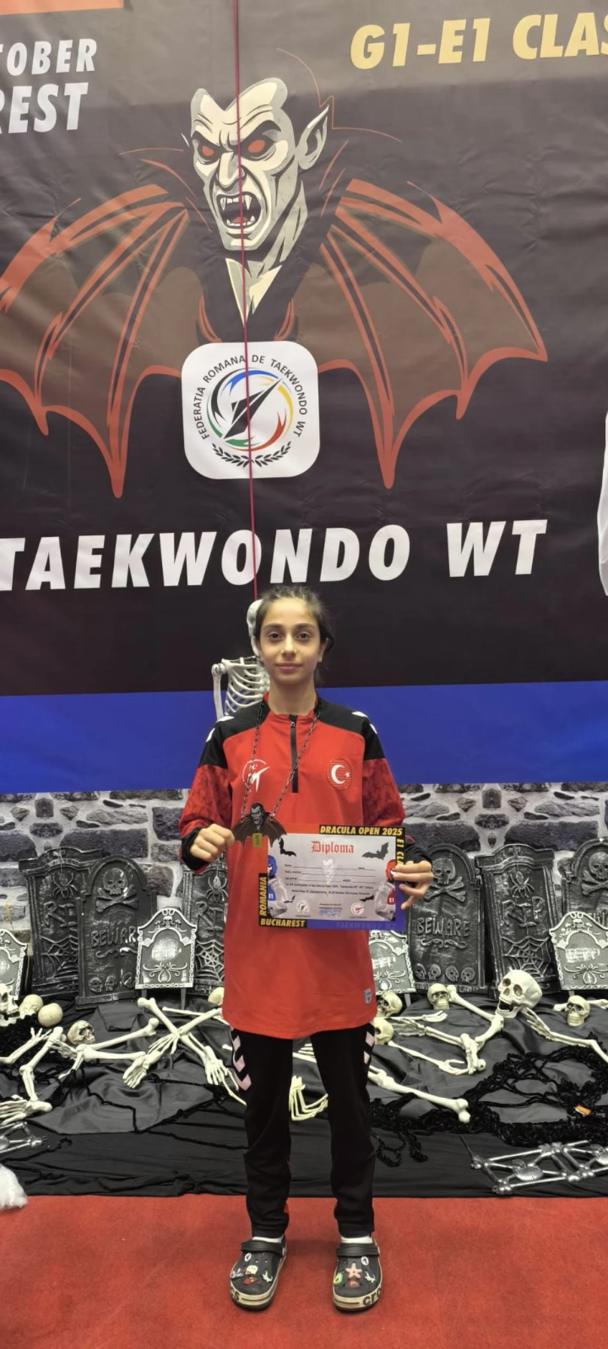 ŞAHİNBEY BELEDİYESPOR'UN ALTIN KIZI BÜKREŞ’TE TARİH YAZDI