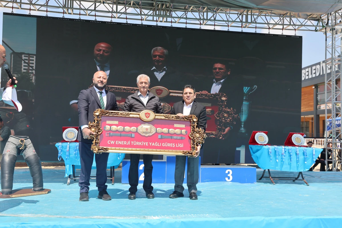 ŞAHİNBEY ER MEYDANI&rsquo;NIN ŞAMPİYONU MUSTAFA TAŞ OLDU