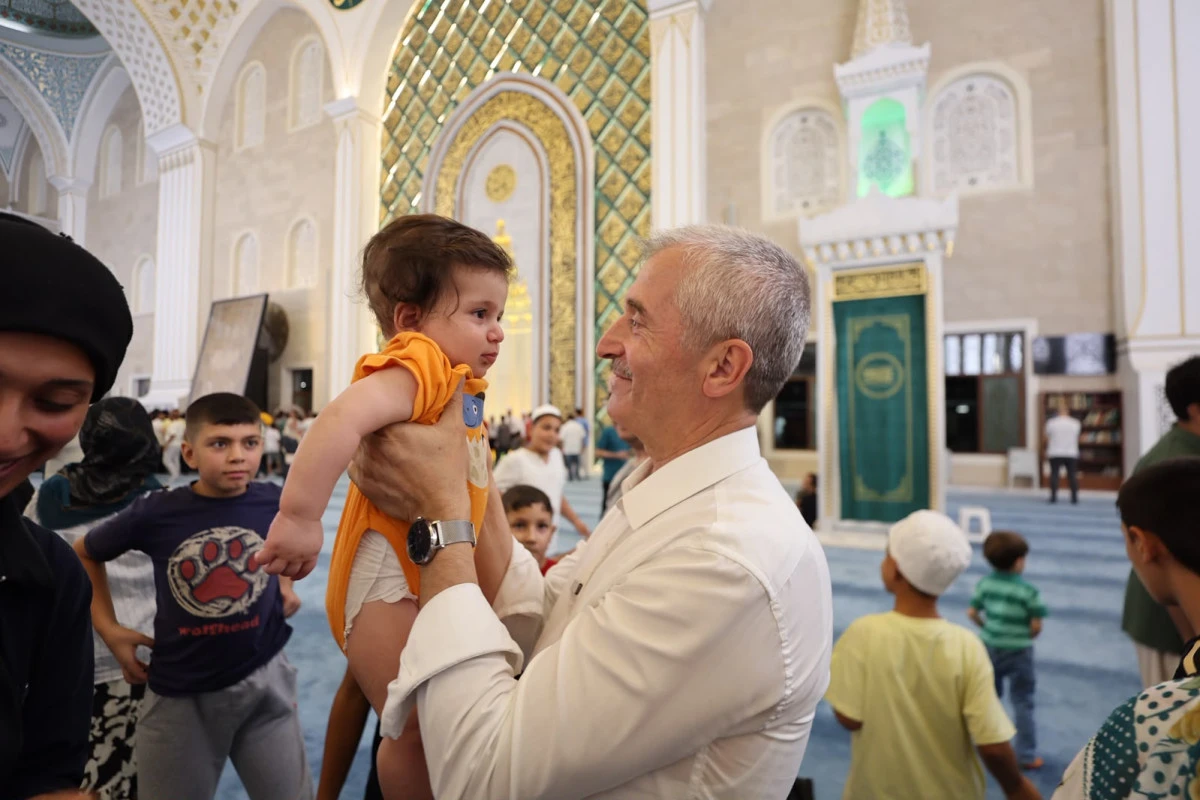ŞAHİNBEY MİLLET CAMİİNDE MEVLİD GECESİ COŞKUSU