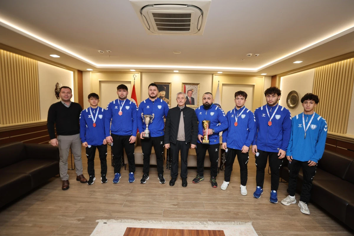 ŞAHİNBEY&rsquo;İN ŞAMPİYON G&Uuml;REŞ&Ccedil;İLERİNDEN B&Uuml;Y&Uuml;K BAŞARI