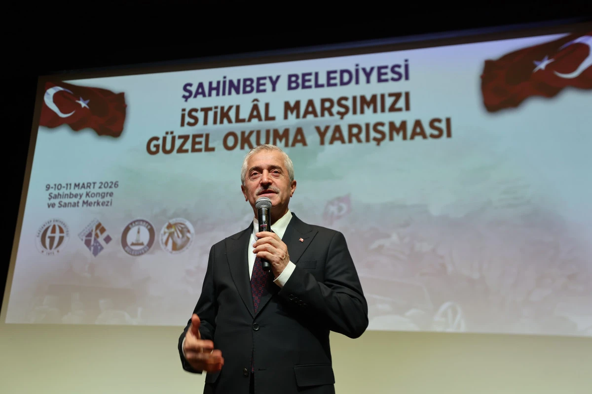 ŞAHİNBEYLİ &Ouml;ĞRENCİLER İSTİKLAL MARŞINI EN G&Uuml;ZEL OKUMAK İ&Ccedil;İN YARIŞTI