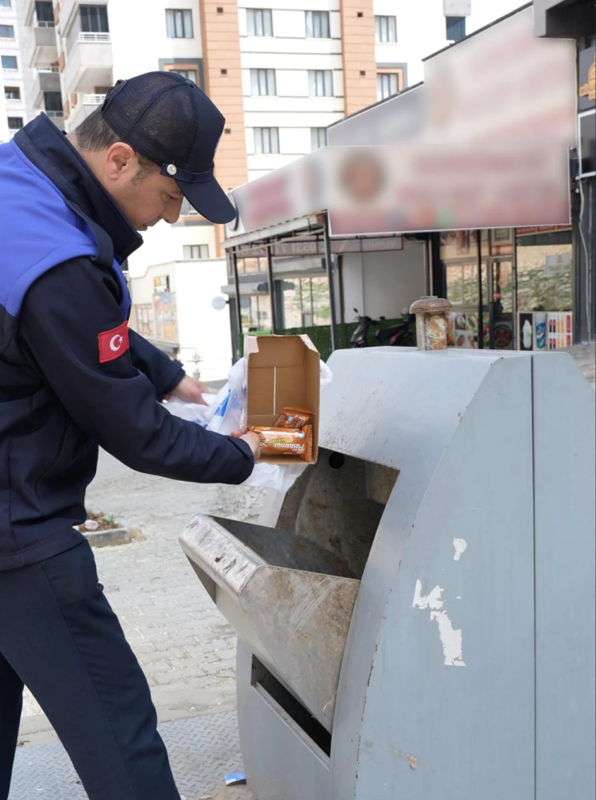 ŞEHİTKAMİL&rsquo;DE GIDA G&Uuml;VENLİĞİ İ&Ccedil;İN SIKI DENETİM