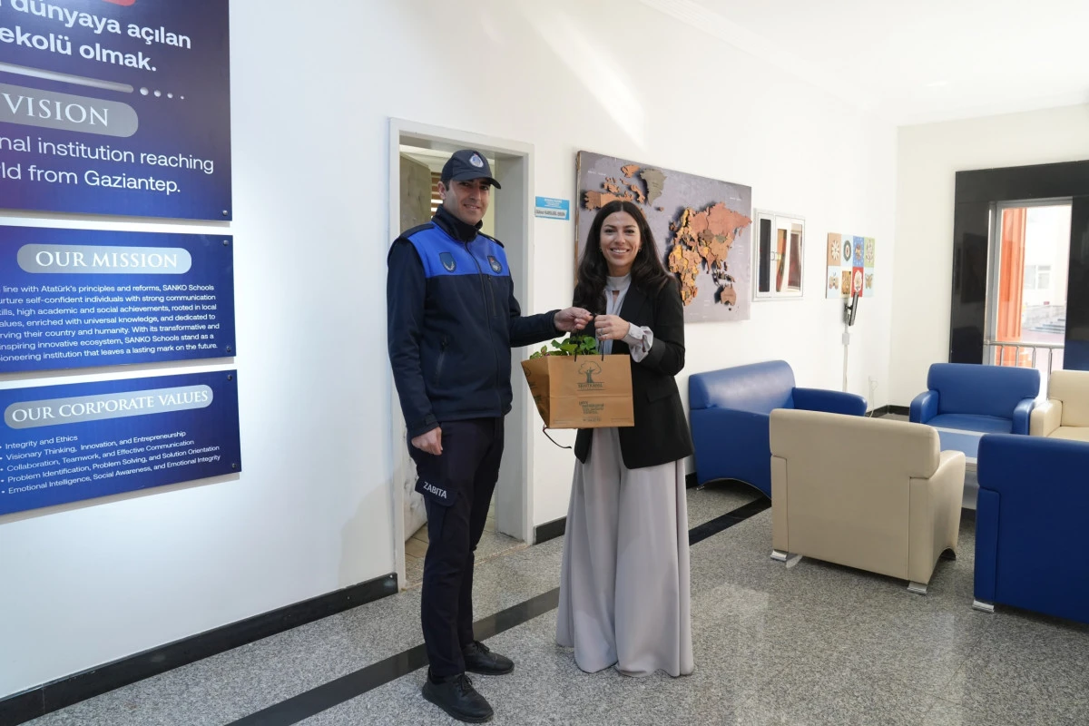 ŞEHİTKAMİL’DE ÖĞRETMENLER UNUTULMADI