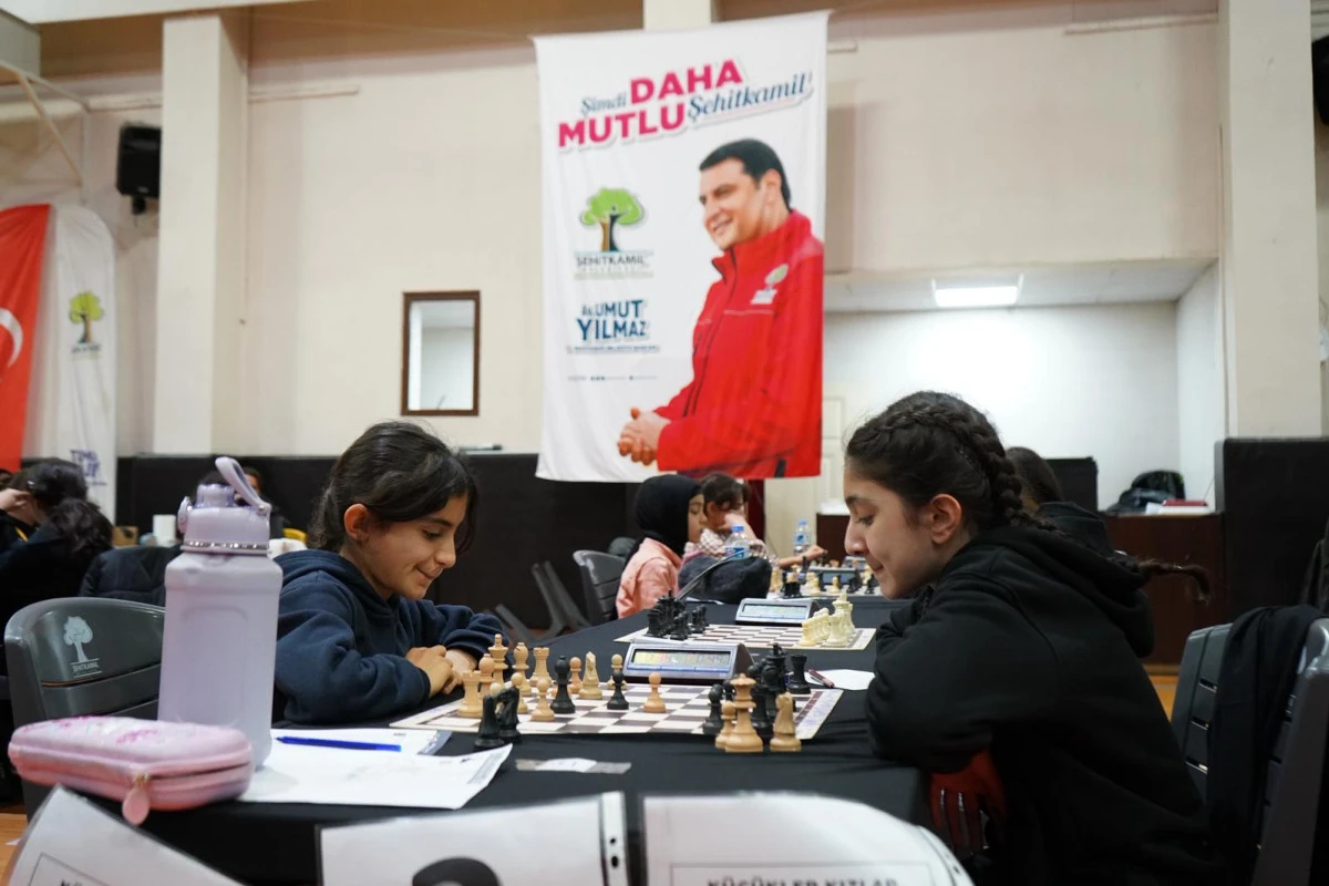 ŞEHİTKAMİL&rsquo;DE SATRAN&Ccedil; HEYECANI BAŞLADI