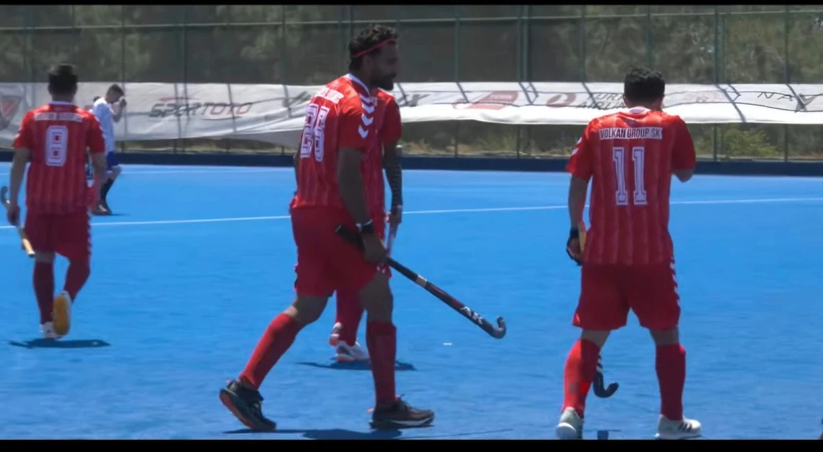 T&uuml;rk Hokeyinin Volkanı Play-Off'ta  2&rsquo;de 2 Yaptı