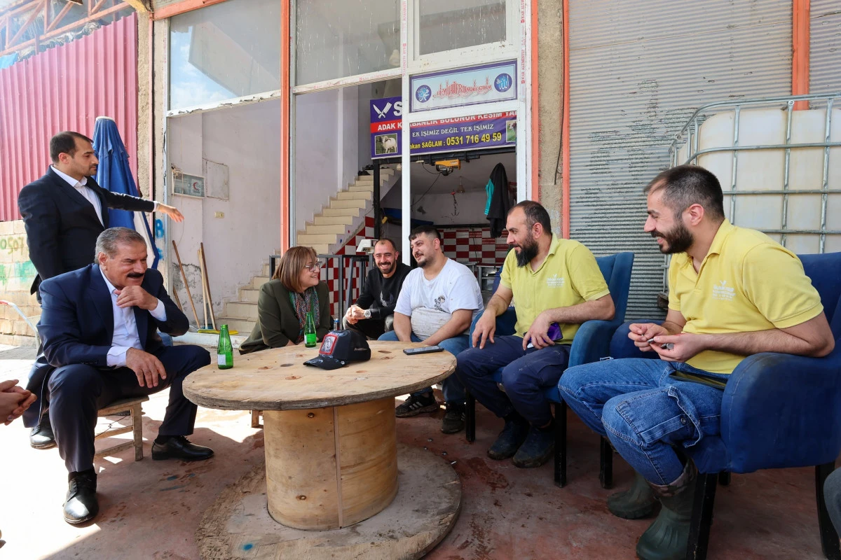 YENİ YOL, KAVŞAK VE ALTYAPI &Ccedil;ALIŞMALARININ M&Uuml;JDESİ VERİLDİ