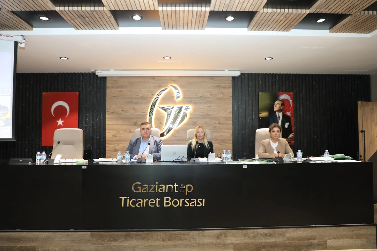 YEŞİL OKULLAR PROJESİNDE YENİ DÖNEM: KAPSAM 12 OKULA ÇIKTI