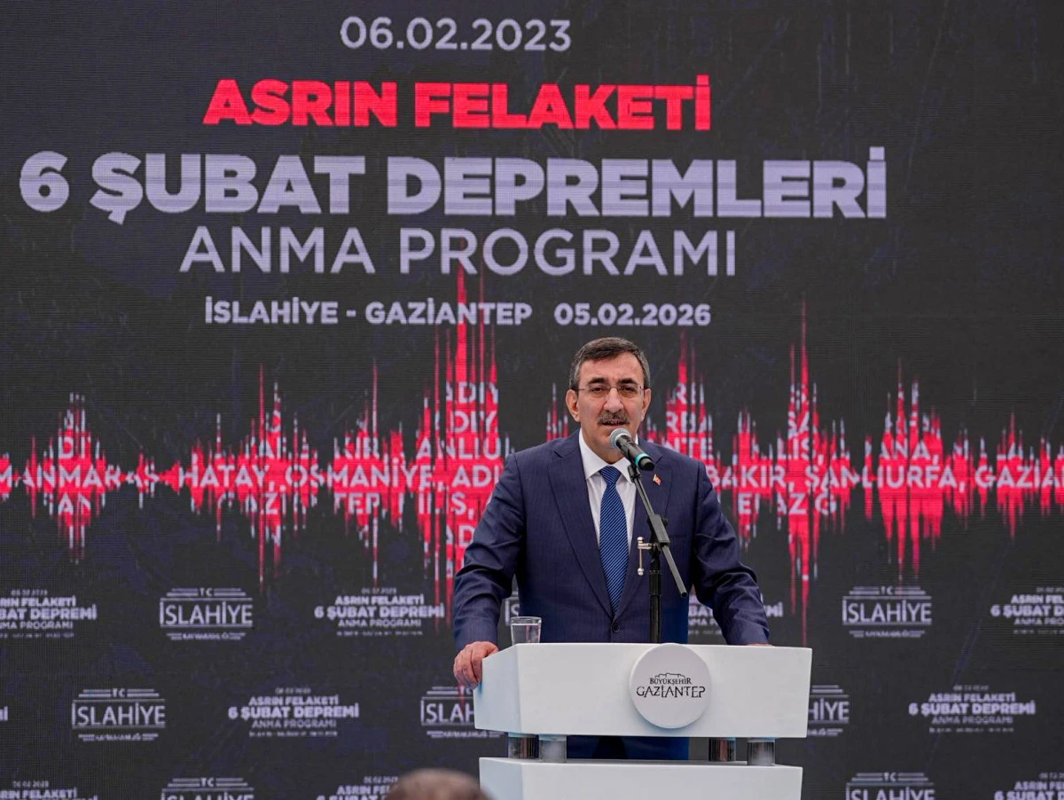 YILMAZ, NURDAĞI VE İSLAHİYE&rsquo;DE DEPREMZEDELERLE BİR ARAYA GELDİ
